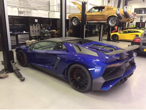 LAMBORGHINI Aventador LP 750-4 SV Superveloce carbon body kit