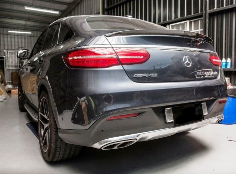 Mercedes Benz GLE Coupe - carbon rear trunk spoiler