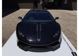 Lamborghini Huracan carbon fibre front lip spoiler - 6 piece set Lamborghini Huracan carbon fibre front lip spoiler - 6 piece set