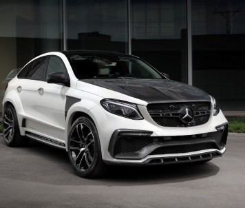 Mercedes Benz GLE-Class Coupe 63 AMG Wide body - white & carbon edition