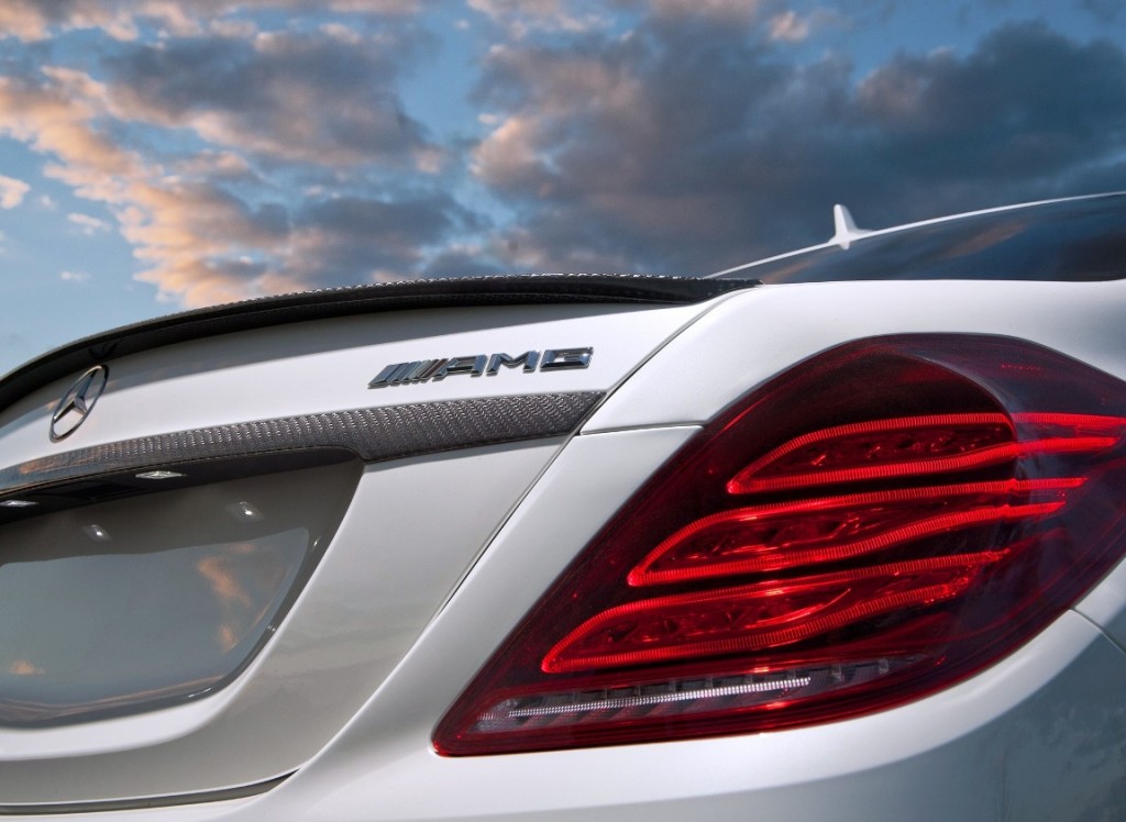 Mercedes-benz-s-class-w222-carbon-parts (3)